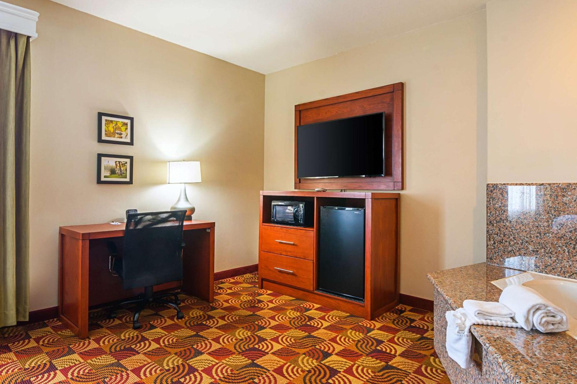 Comfort Suites לייק צ'ארלס מראה חיצוני תמונה